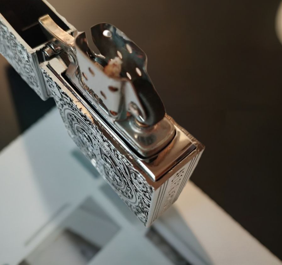 Silver Color Constantine's Lighter,Authentic 1:1 Replica,Available in Movie & Standard Sizes - Fully Windproof and Refillable