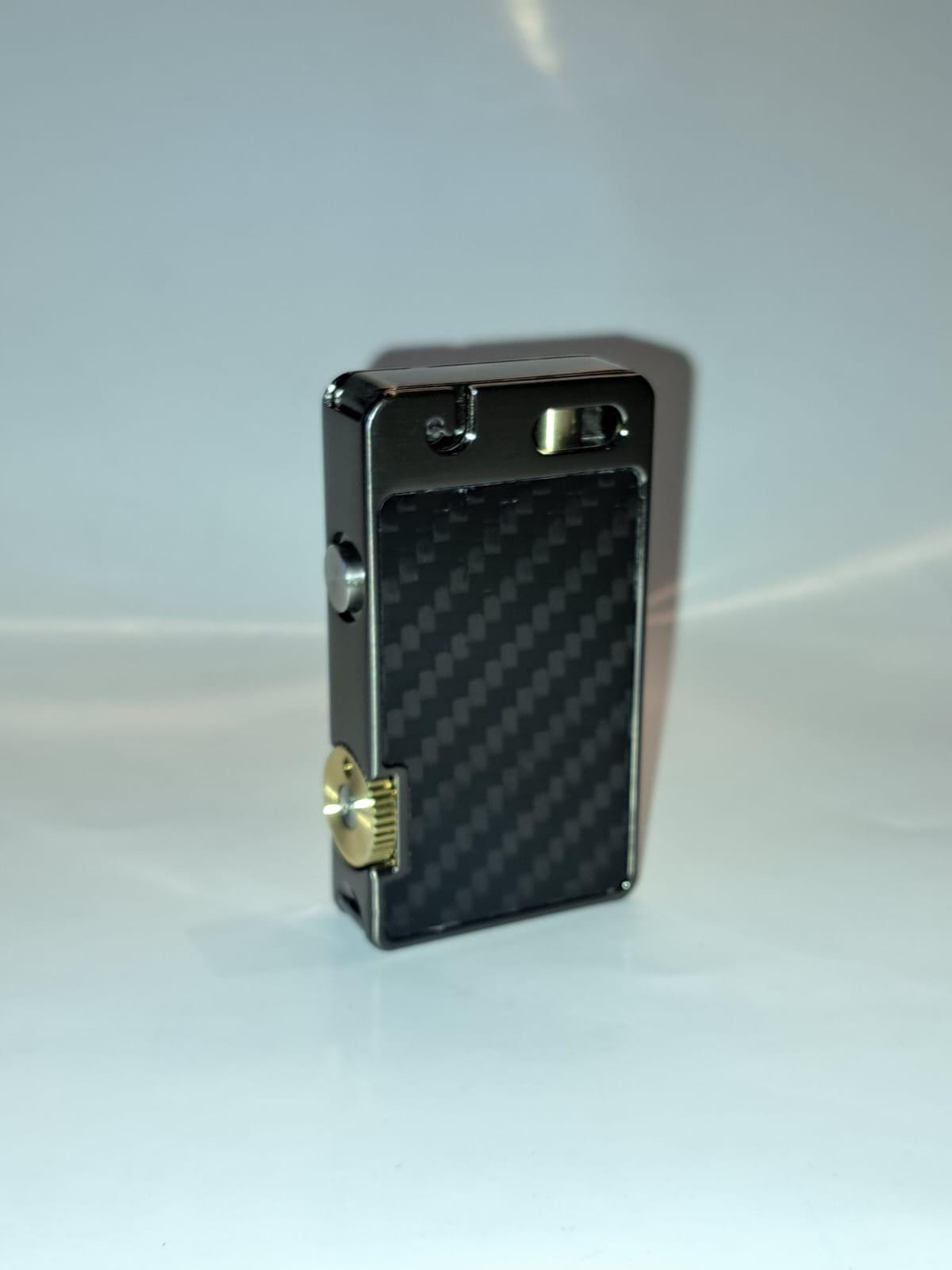Sleek Black Carbon Fiber Butane Gas Lighter – Luxury Refillable Windproof Flame