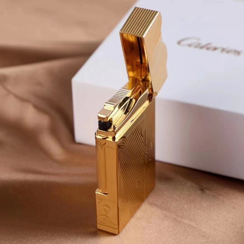 Sanji's Golden Vintage Lighter - Retro Sliding Grinding Wheel - One Piece Sanji Design - Refillable - Perfect Groomsman Gift