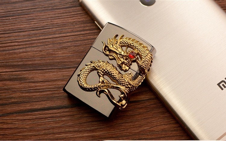 Gold Carved Dragon Antique Lighter,Cold Lighters, Windproof,Gift,(Without Fuel)