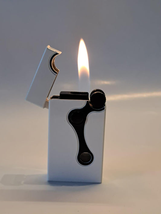 Modern Refillable Torch Lighter | White or Checkered Design | Windproof Flame Lighter | Luxury Gift Box Included | Elegant Butane Lighter