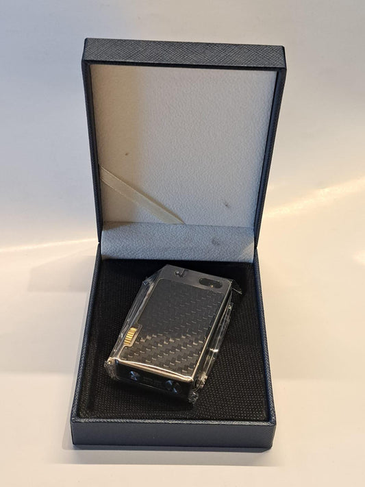 Sleek Black Carbon Fiber Butane Gas Lighter – Luxury Refillable Windproof Flame